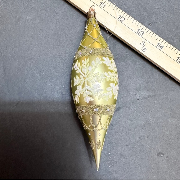 John Toole Icicle Shaped Gold Glass Christmas Ornament - Picture 9 of 11